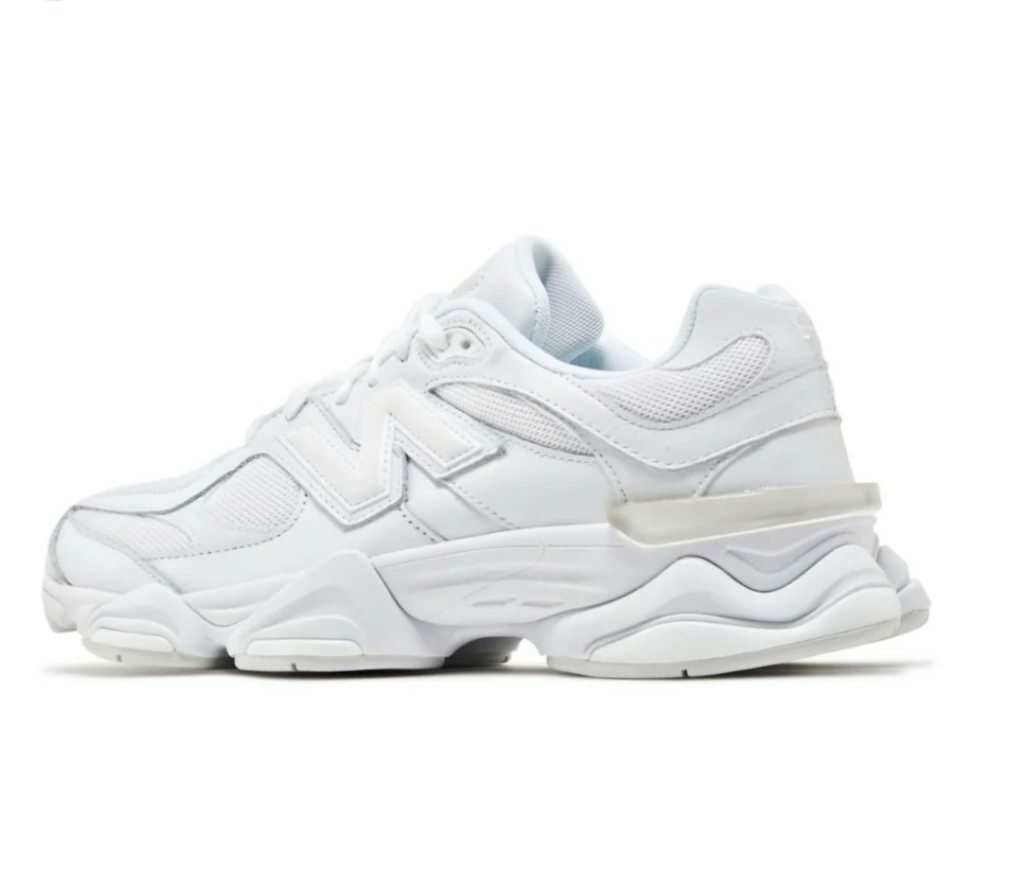 New Balance 9060 - Triple White