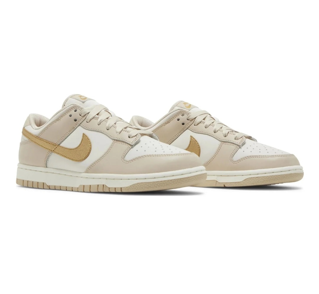 Nike Dunk Low - Gold Swoosh