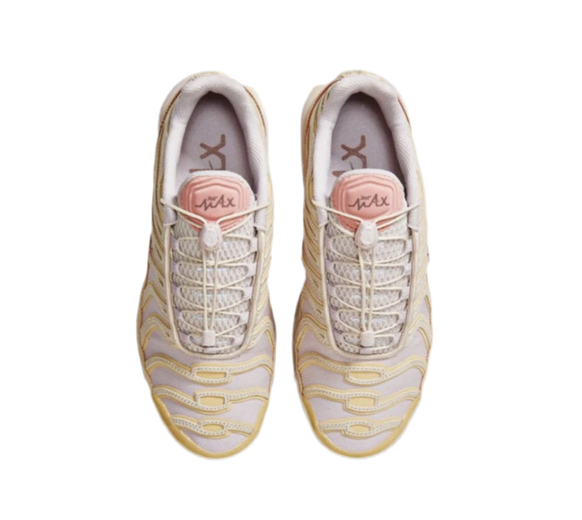 Nike WMNS Air Max Plus - Sandrift Gold