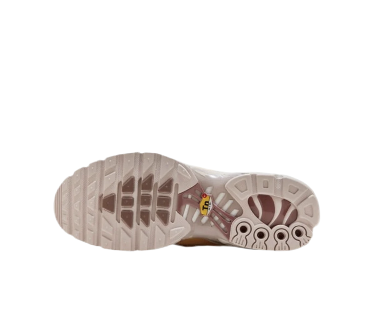 Nike WMNS Air Max Plus - Sandrift Gold