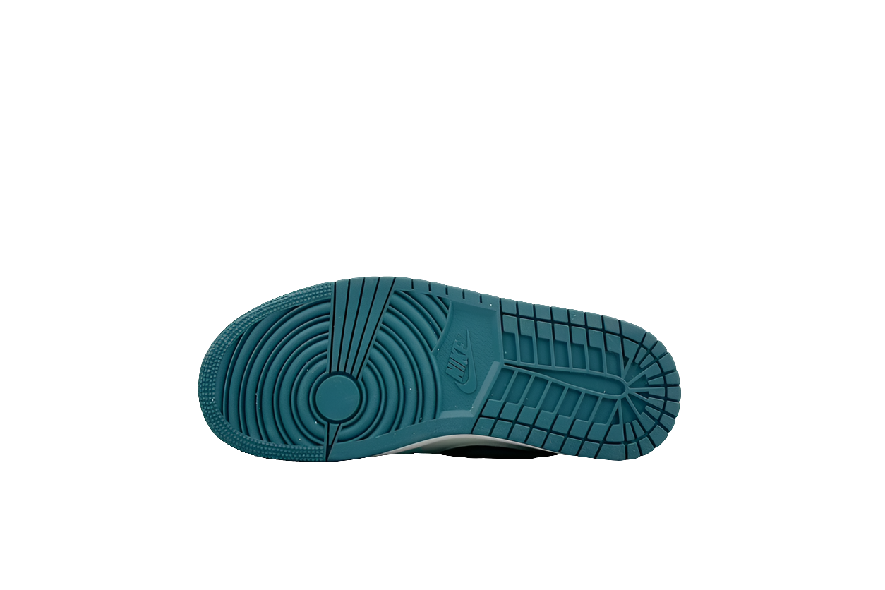 Jordan 1 Mid -  Chenile Bleached Turquoise