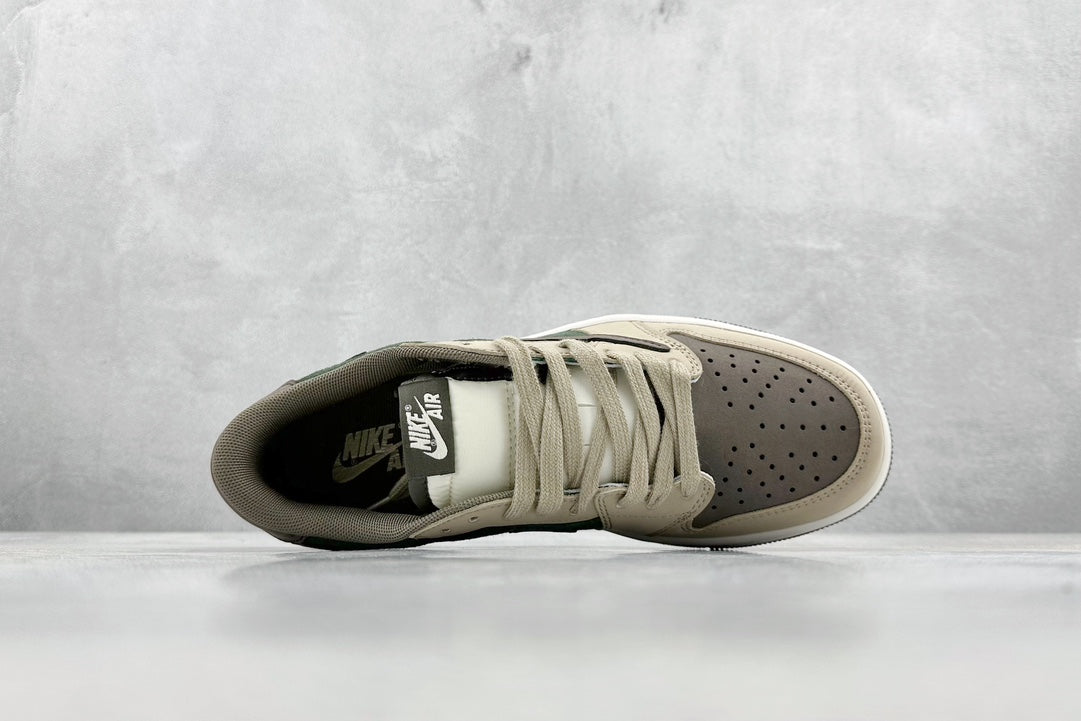 Nike Air Jordan 1 Low OG -  SP”Black/Green Toe”
