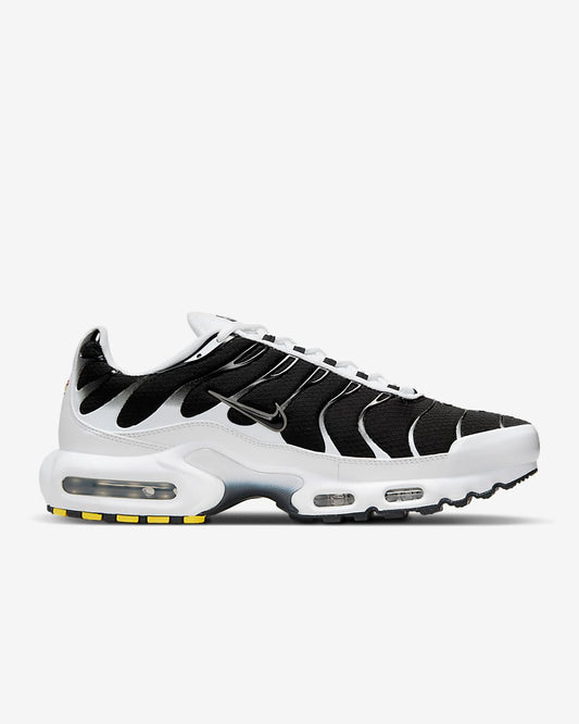 Nike Airmax plus - Black and White